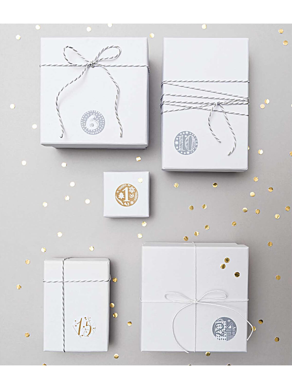 Gold and silver advent calendar stickers